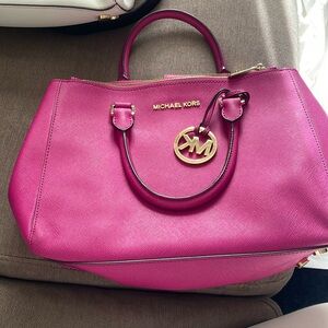 Michael Lora hot pink bag